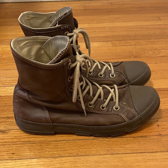 converse ww2 boots